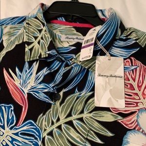 Tommy Bahama Silk, Cotton and Spandex Button Down